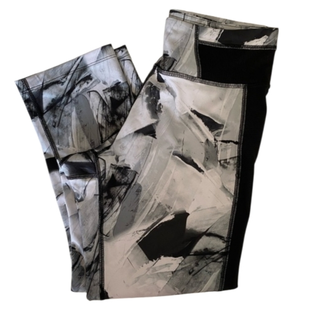 Tek Gear Black and Gray Workout Leggings SZ M